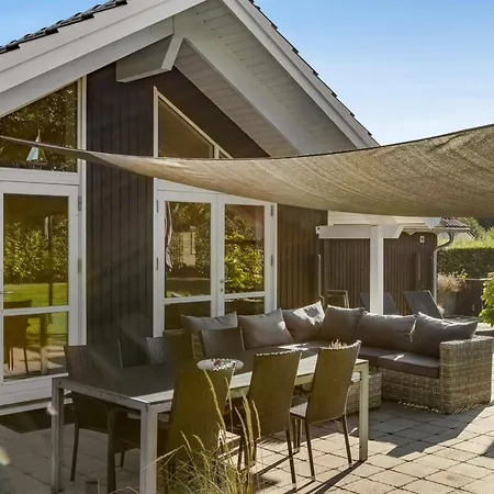 Nyaraló Gret - 700m From The Sea By Interhome